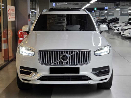 Volvo XC90 — photo 04