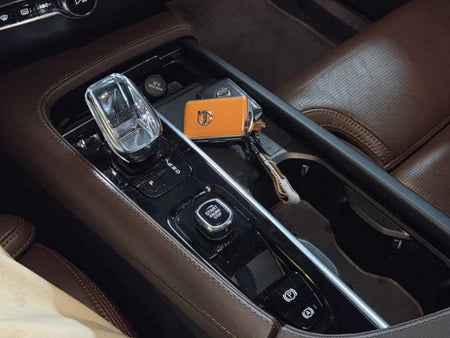 Volvo XC90 — photo 20