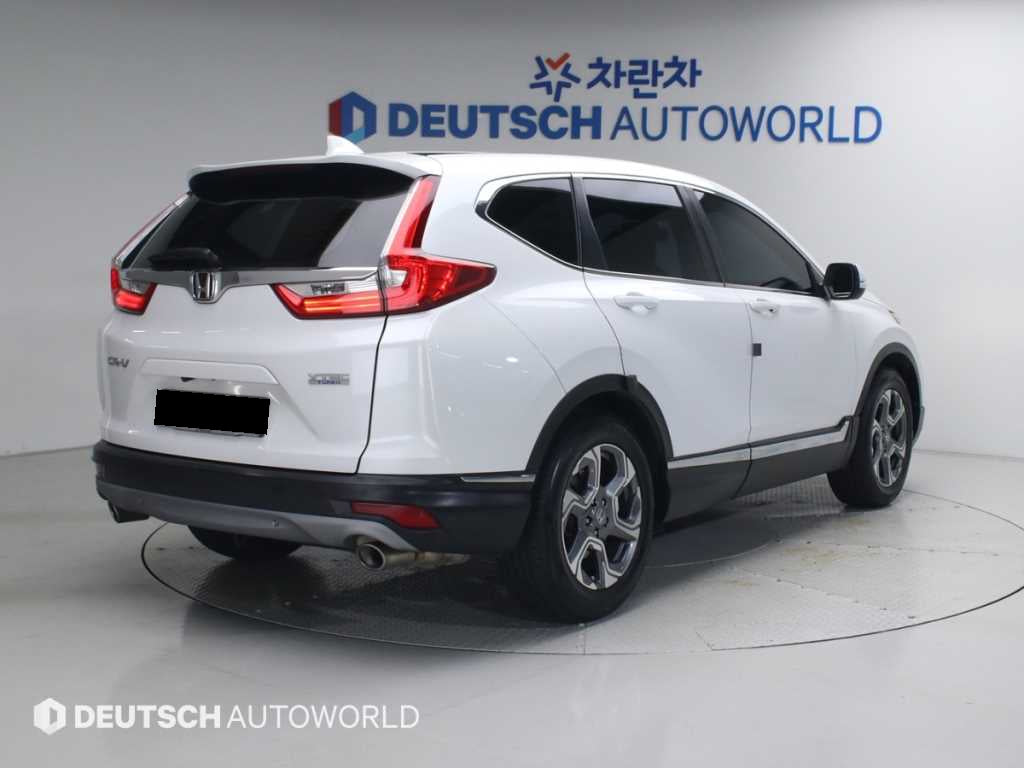 Honda CR-V — photo 02