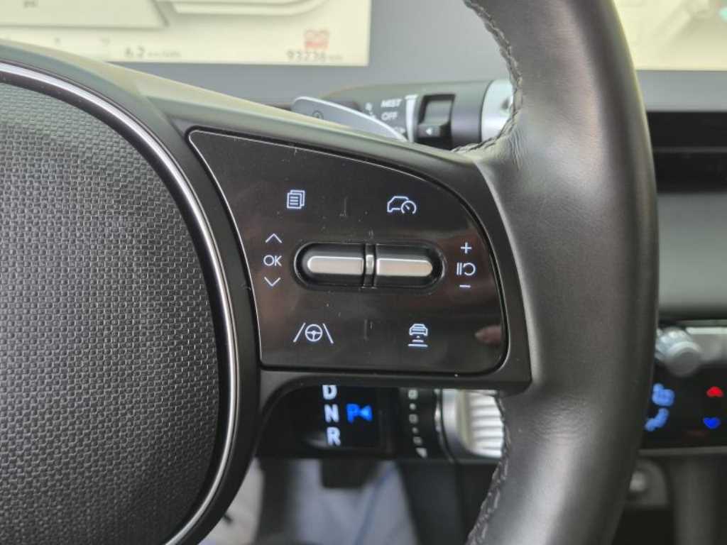 Hyundai Ioniq5 — photo 20