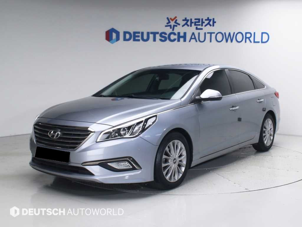 Hyundai Sonata — photo 01