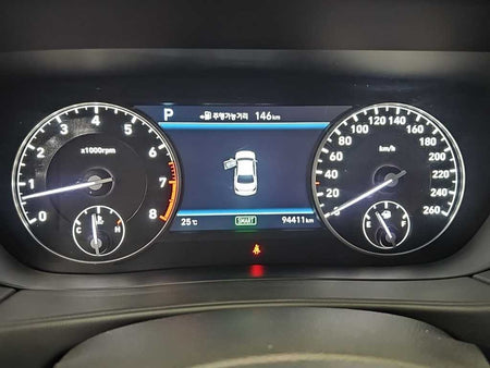 Genesis EQ900 — photo 06