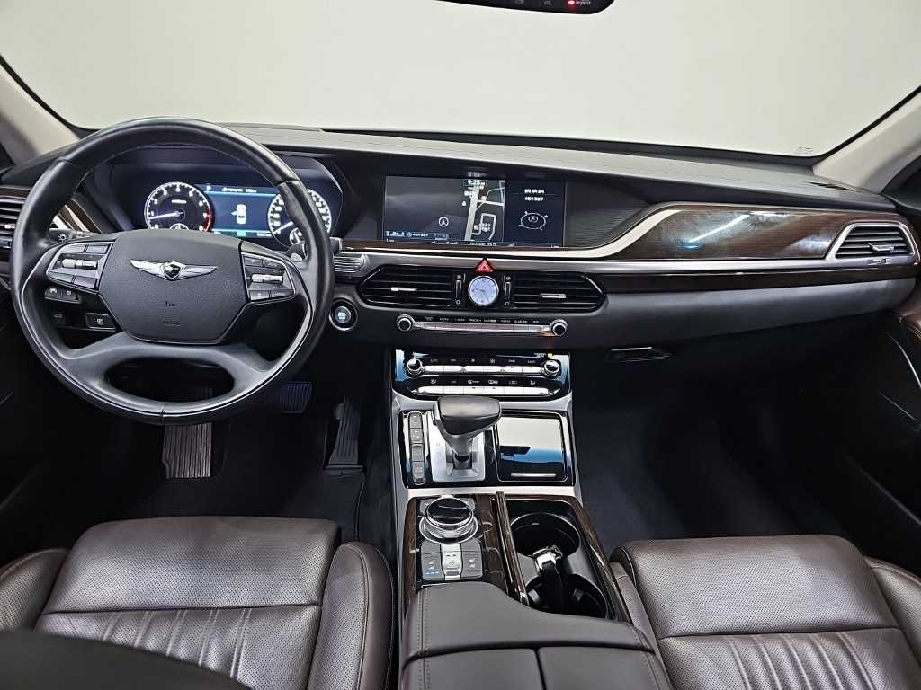 Genesis EQ900 — photo 07