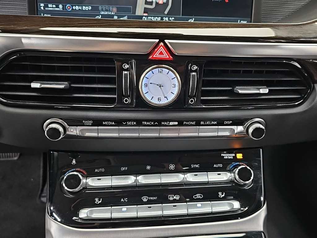 Genesis EQ900 — photo 10