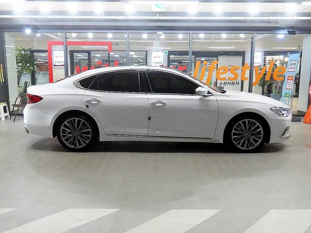 Hyundai Grandeur — photo 03