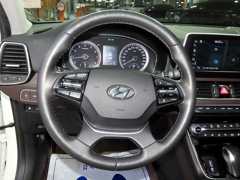 Hyundai Grandeur — photo 08