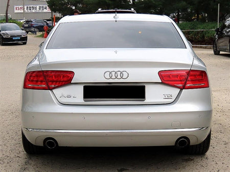 Audi A8 — photo 04