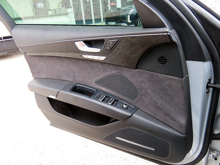 Audi A8 — photo 11