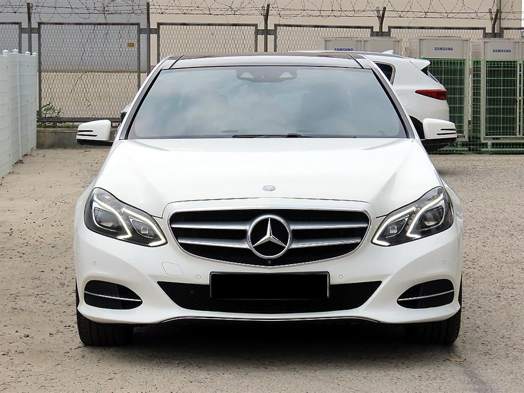 Mercedes-Benz E-Class — photo 01