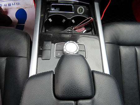 Mercedes-Benz E-Class — photo 13