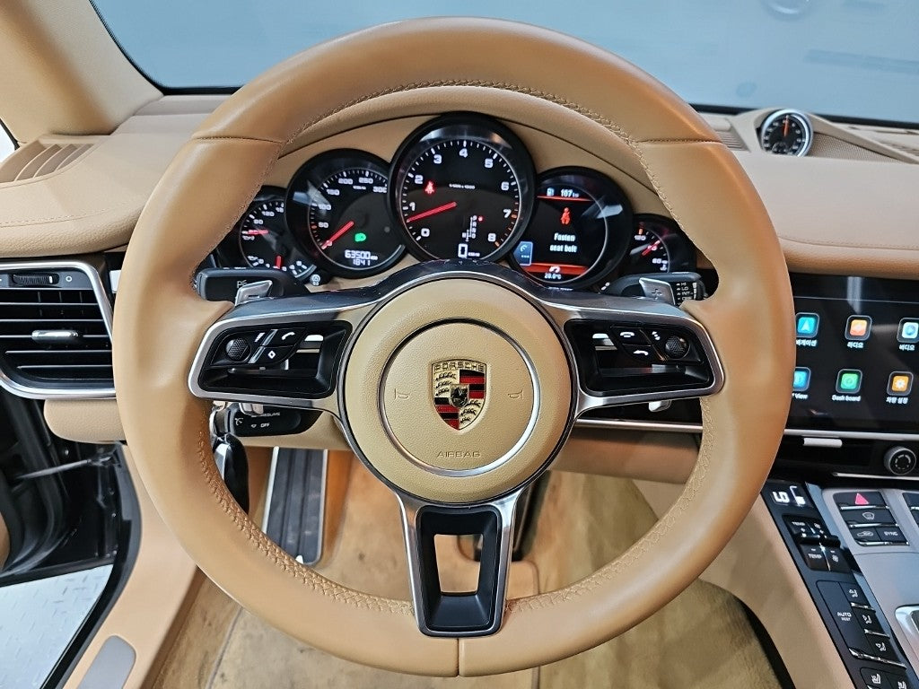 Porsche Panamera — photo 09