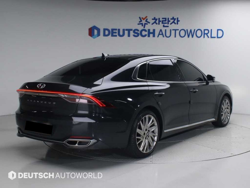 Hyundai Grandeur — photo 02