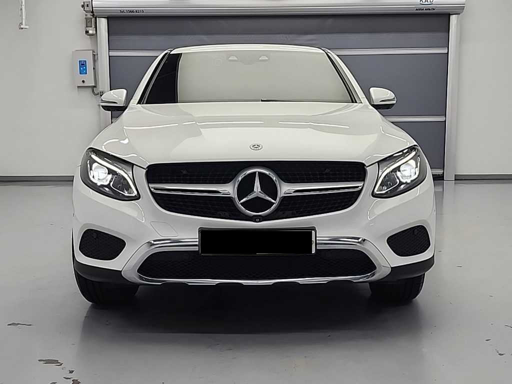 Mercedes-Benz GLC-Class — photo 02
