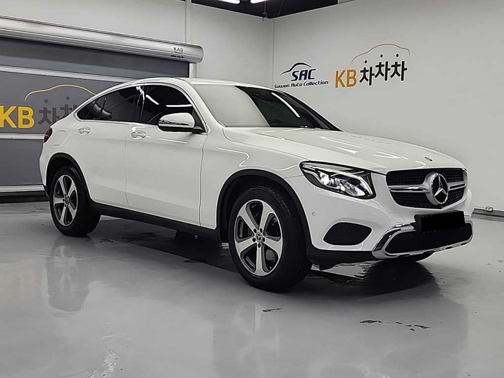 Mercedes-Benz GLC-Class — photo 04