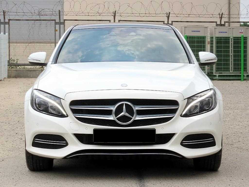 Mercedes-Benz C-Class — photo 01