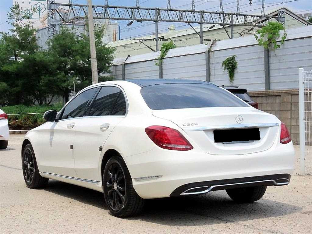 Mercedes-Benz C-Class — photo 03