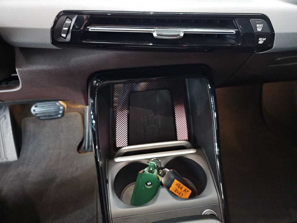 BMW 2-Series — photo 10