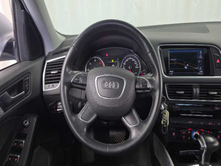 Audi Q5 — photo 13