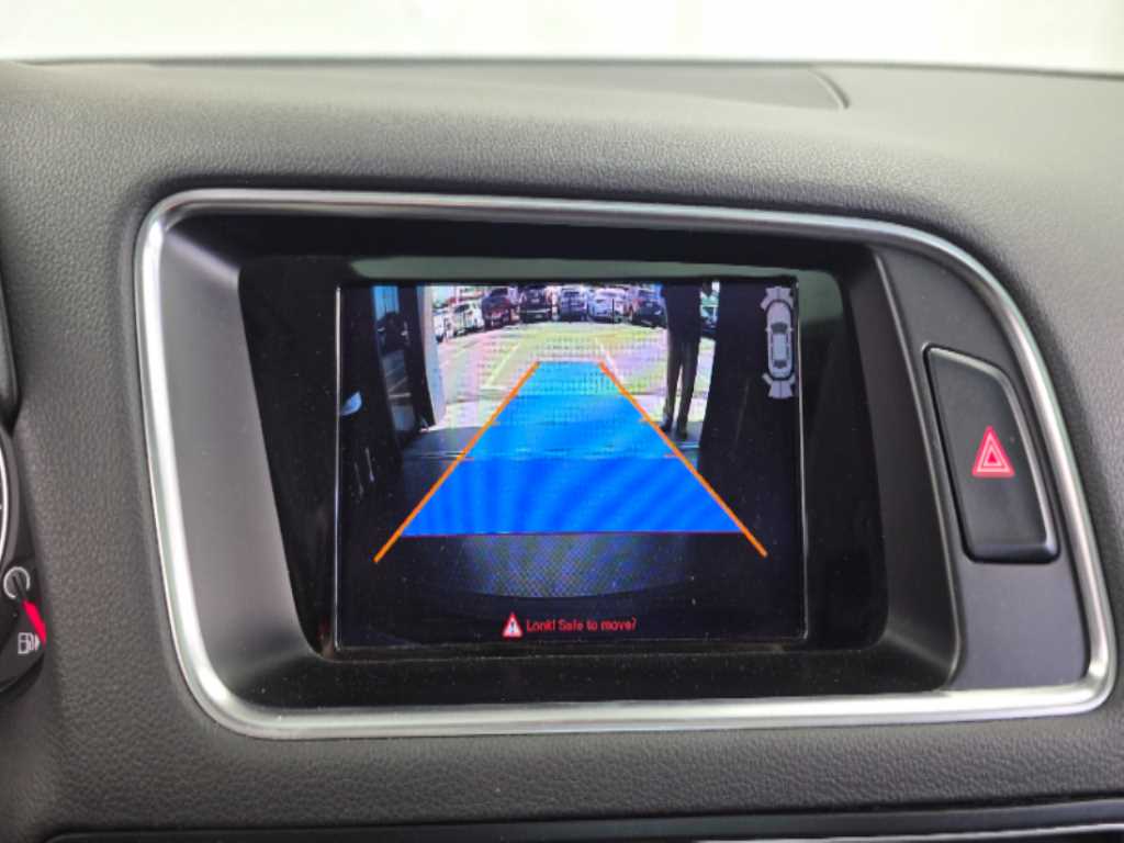 Audi Q5 — photo 15