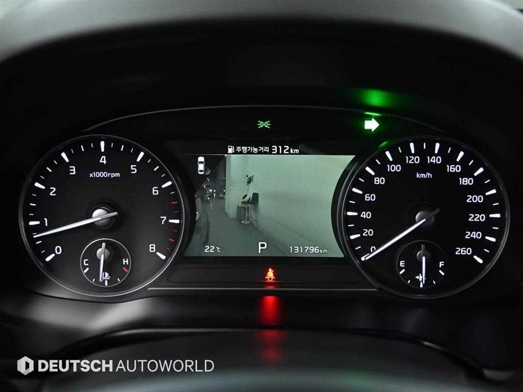 Kia K9 — photo 08