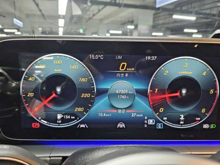 Mercedes-Benz GLE-Class — photo 09