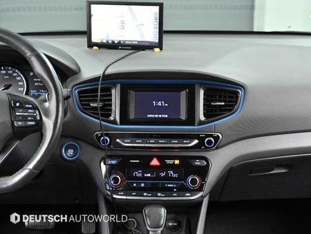Hyundai Ioniq — photo 14