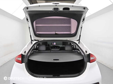 Hyundai Ioniq — photo 19