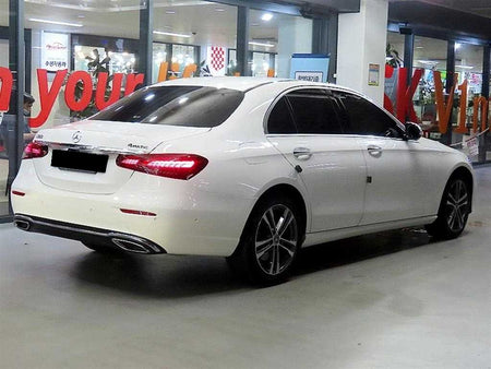 Mercedes-Benz E-Class — photo 04