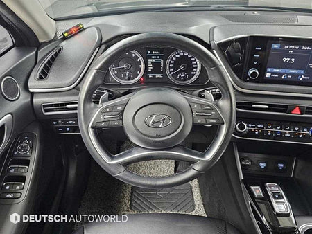 Hyundai Sonata — photo 13