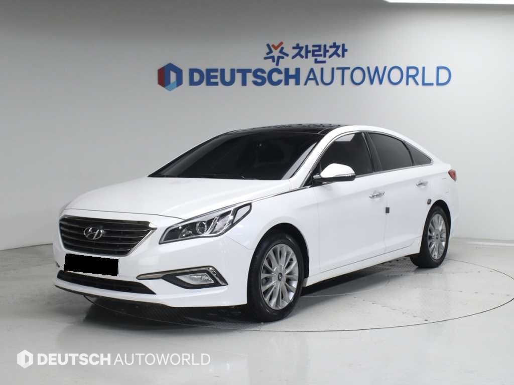 Hyundai Sonata — photo 01