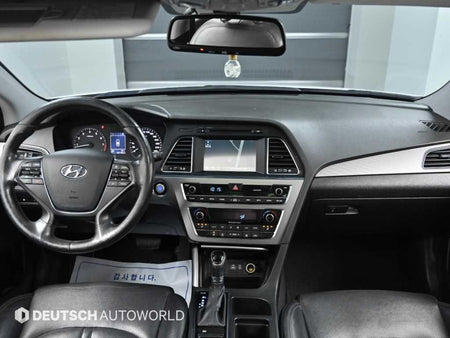 Hyundai Sonata — photo 07