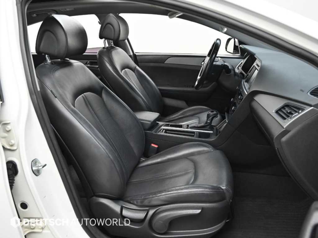 Hyundai Sonata — photo 10