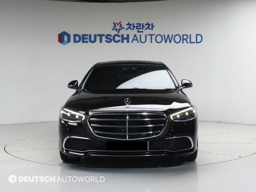 Mercedes-Benz S-Class — photo 03