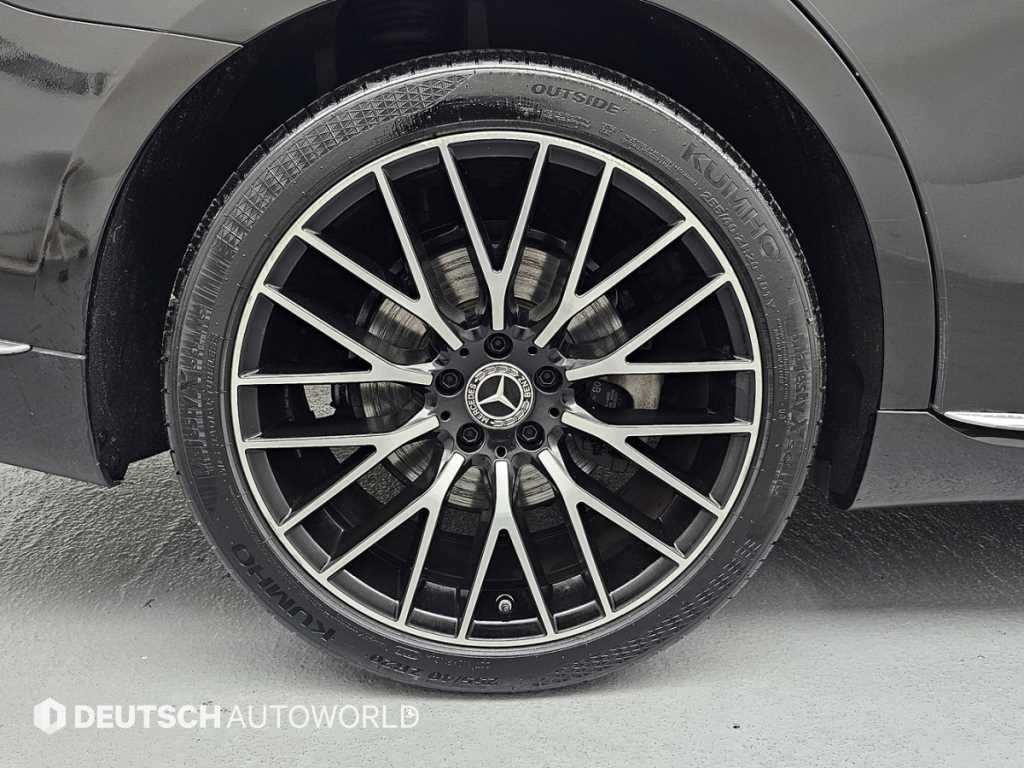 Mercedes-Benz S-Class — photo 05