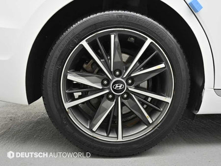 Hyundai Grandeur — photo 18