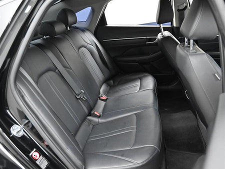 Hyundai Sonata — photo 11
