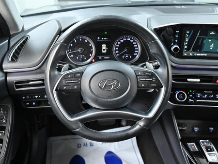 Hyundai Sonata — photo 12
