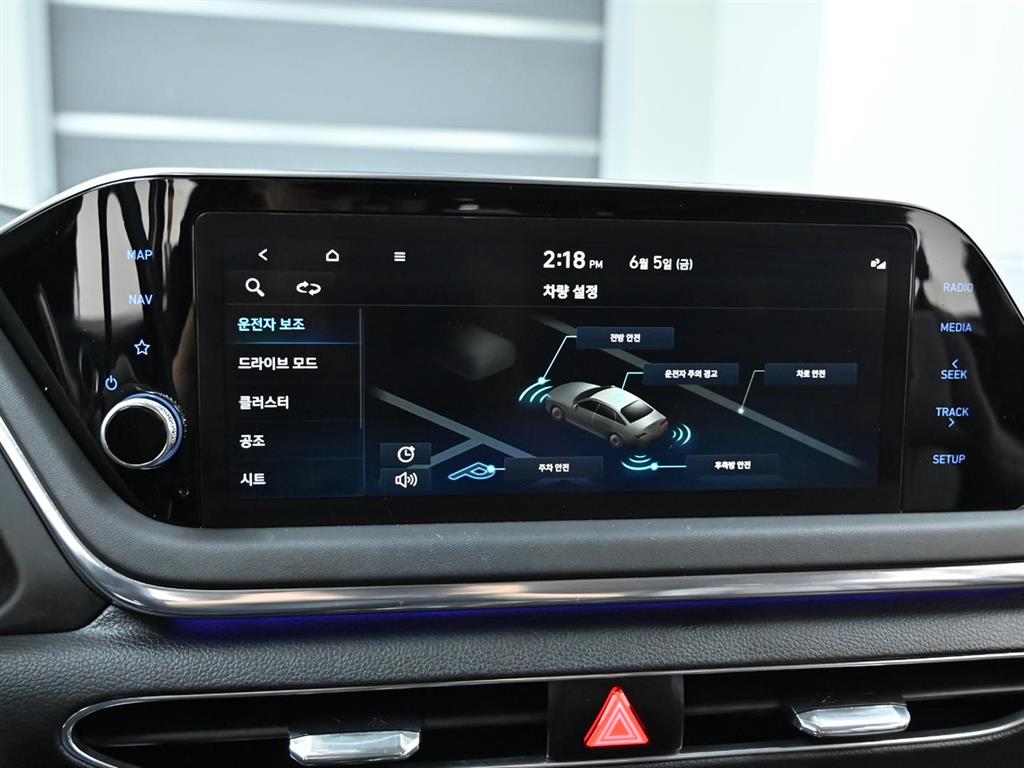 Hyundai Sonata — photo 16