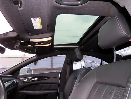 Mercedes-Benz CLS-Class — photo 17