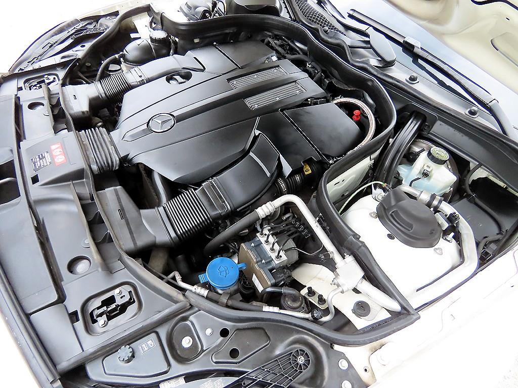 Mercedes-Benz CLS-Class — photo 19