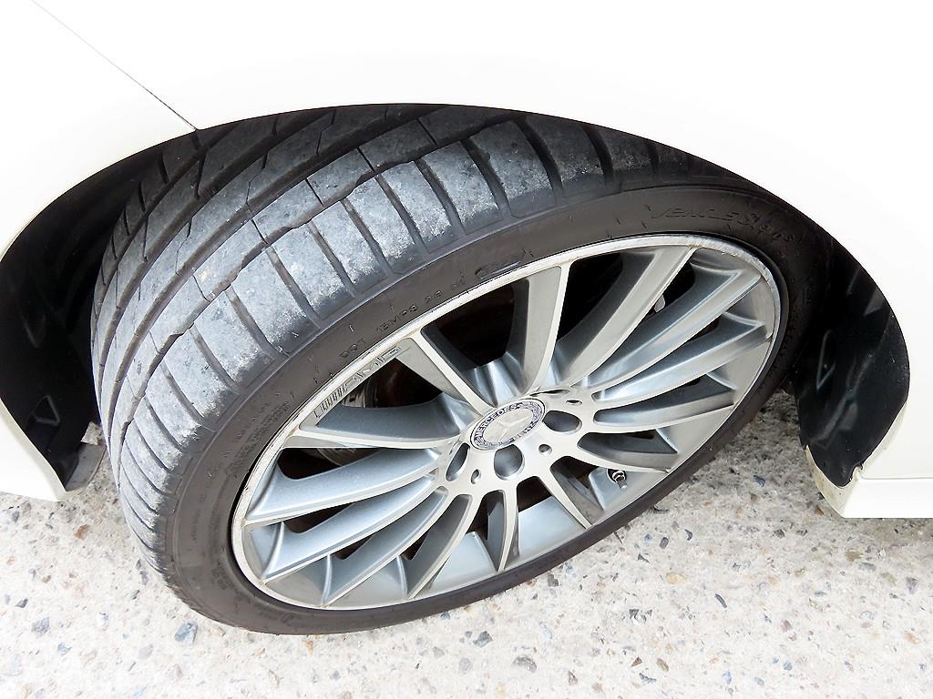Mercedes-Benz CLS-Class — photo 20