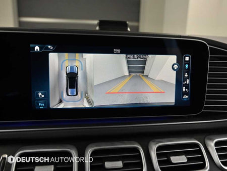 Mercedes-Benz GLS-Class — photo 15