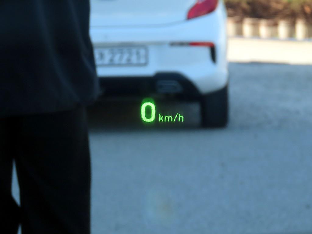 Genesis G70 — photo 10