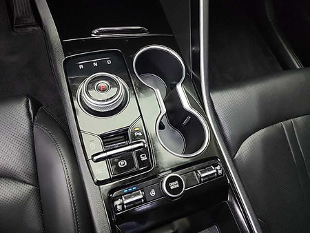 Kia K5 — photo 08