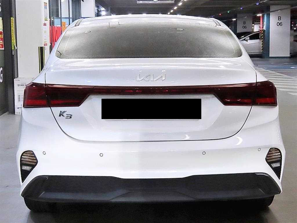 Kia K3 — photo 05