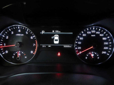 Kia K3 — photo 09