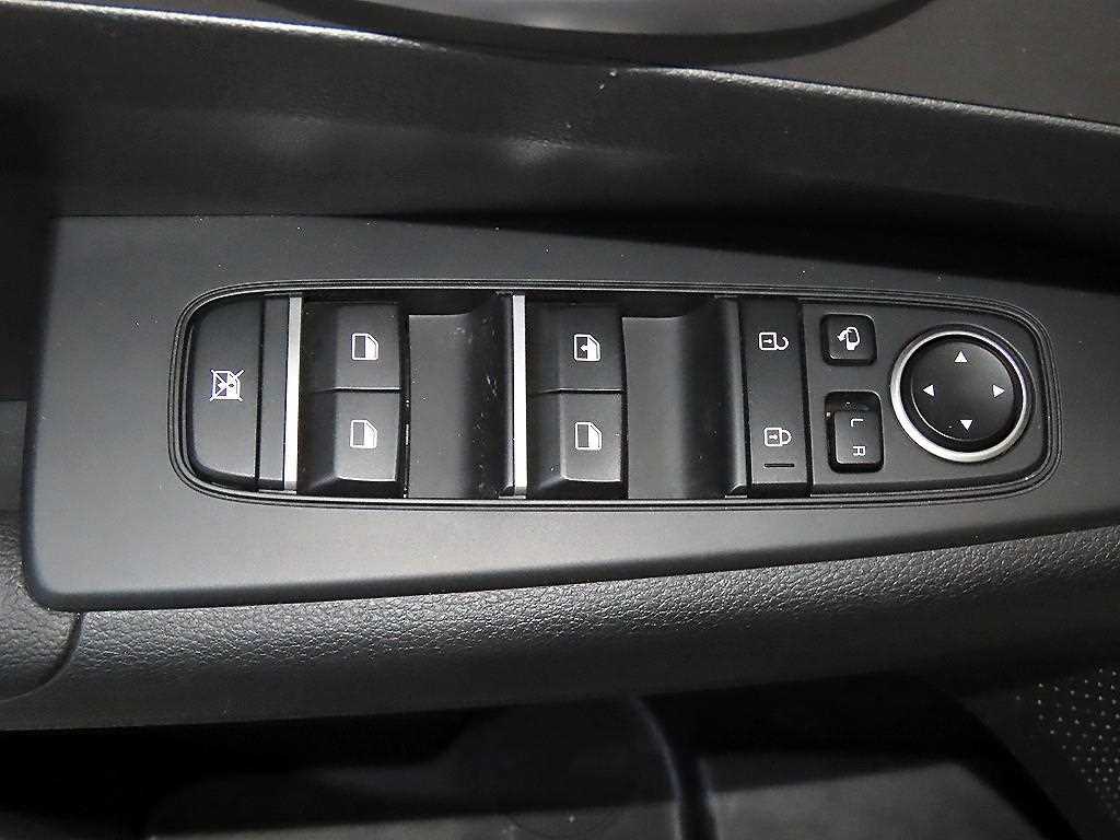 Kia K3 — photo 13