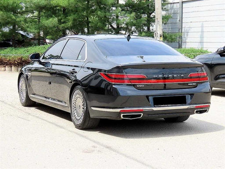 Genesis G90 — photo 03