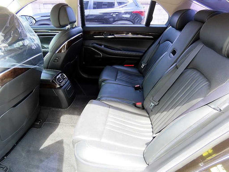 Genesis G90 — photo 06