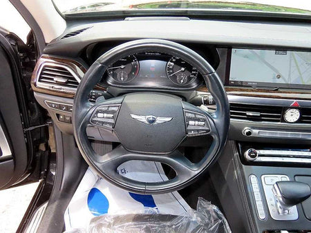 Genesis G90 — photo 08